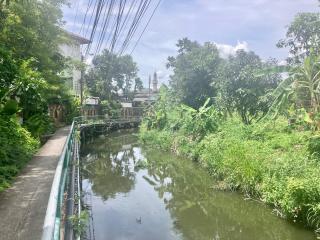 2 Bedroom Local house for 4 guests - pet friendly - 6