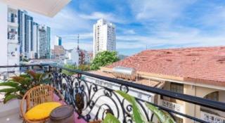 OYO 1028 Flower House Apartment - 4