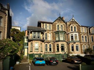 The Earlsdale Bed and Breakfast - 0