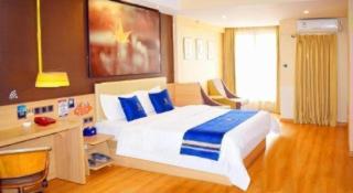 IU Hotel Chengdu High-Tech Zone Longhu Times Street - 7