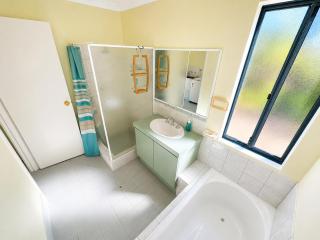 Meelup Ridge 5BR Family Home in Dunsborough - 3
