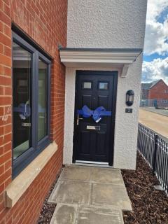 Heart of Derby, Tastefully Decorated 3 Bed House - 6