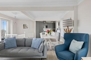 Kings Quay - Harbour Views, Wi-Fi, Parking - 1