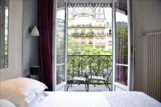Luxury Suite - View on Arc Of Triumph - 8