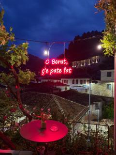 Nika's Guest House - 9