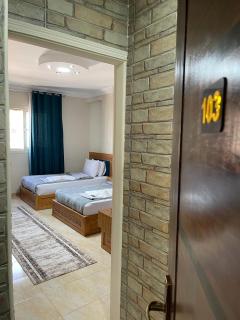 Pyramids Crypt Hotel - 6