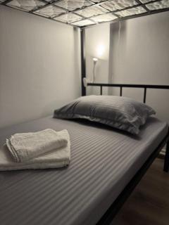Carol 51 Hostel - 8