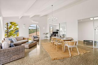 Hilltop Harbour Vista - 2