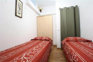 GOOD APARTMENT CLOT 4 bedrooms - 7