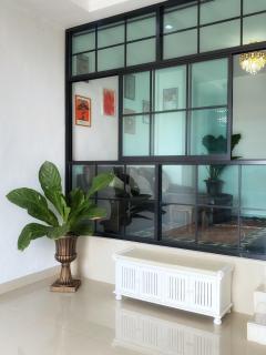 RiverFront 2 2BR 8 Pax 9 Mins to Lee Garden Free Netflix - 2