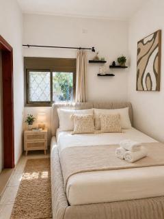 Bat Galim Beachside Boutique By LIME - 4