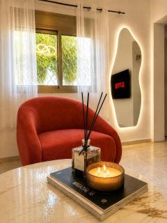 Bat Galim Beachside Boutique By LIME - 8