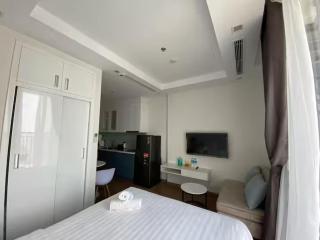 Peaceful Green Bay Studio Apartment for Couples and Business Guests Hanoi - 5