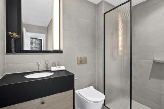 Southbank 2-Bed 2 Bathroom Apt with Pool & Gym - 6