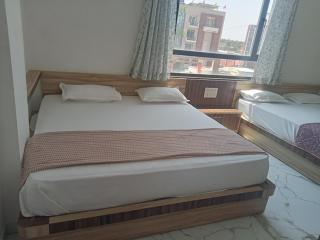 Hotel Shankar place - 8