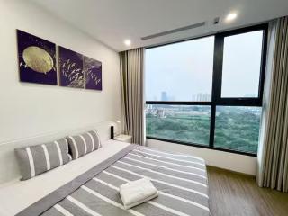 Luxury 2-Bedroom Apartment with Amazing Skyline View Near Landmark72 Hanoi Vietnam - 3