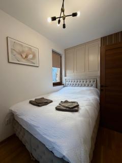 3N Royal Mountain II - 3