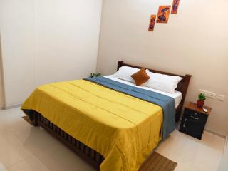 Sree Narayana stay - 2 mins walk - 0