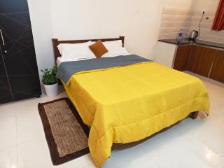 Sree Narayana stay - 2 mins walk - 1