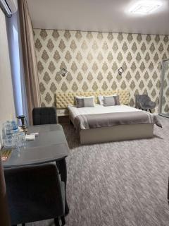 Aura hotel - 1