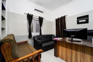 Super Townhouse Coimbatore International Airport Formerly MK Elegance Inn - 5