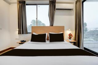 Super Townhouse Sector 39 Gurgaon - 4
