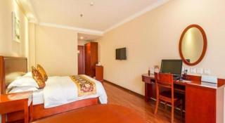 GreenTree Inn Xuzhou High Speed Railway Zhangqian Square Business Hotel - 2