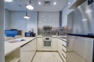 Modern Apartment in the New Business Bay Area - 6