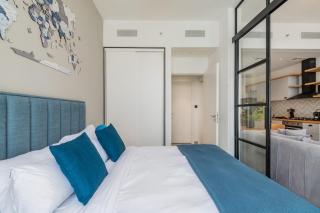 Charming & Entertaining 1BR in Dubai Hills - 1
