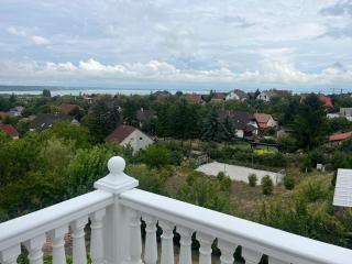Balatonalmádi Pipacs Villa - 0
