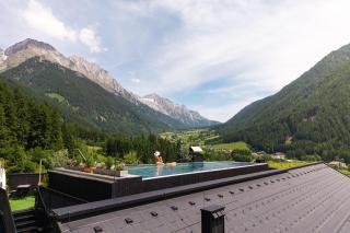 Amus Suites Dolomites - 2