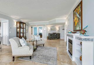 Luxury Ocean View 3 Bedrooms Retreat - 4