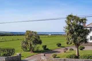 Spacious Home Private Parking & Garden Tintagel - 7