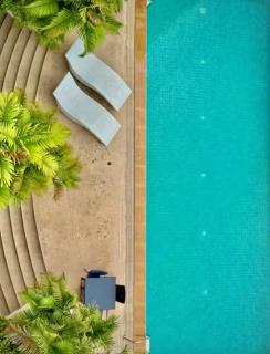 Large 6 Pax Bedroom with 3 Beds and Balcony next to Nana BTS - 4