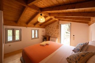 sea whisper villa 1 step from the beach - 1