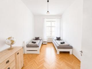 Stylish Apartment in the Heart of Prague - 3