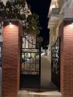 Tinion Hotel - 3