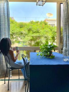 Bright 2BR Blue Apt Maadi Cairo Fast WIFI - Walkable - 2