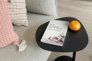 Bright & Cozy Apartment with Parking and Balcony by Noclegi Renters - 4