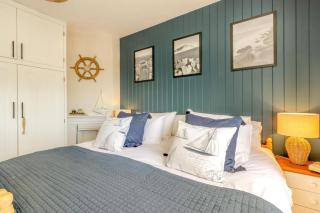 1 Bed in West Bay oc-c42470 - 1