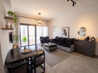 Privado - Luxury Fully Furnished 2BR Apartment - 7