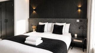Modern City Centre Apt With Balcony & Free Parking - 2