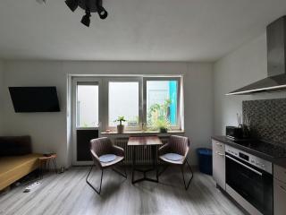 Modern Studio with Private Sky Terrace in Aachen - 7