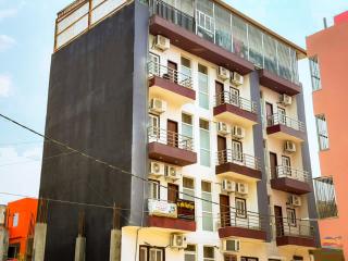 Hotel Thakur Harshit Bihari Kunj - 8