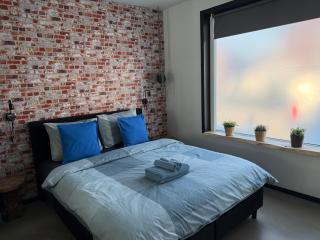 Engel Apartments - 4