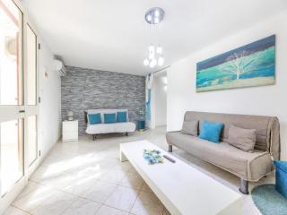 Seaside Gallipoli Modern Villa for 8 - 1