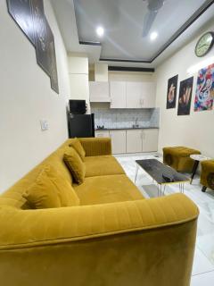 Step into comfort and simplicity with this stylish 1-bedroom apartment - 3