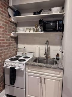 Jungle House Studio Suites - Short North & Convention Center - 7