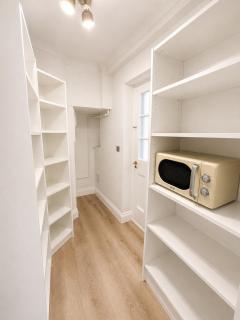 NEW Rarely Available Luxury House Sleeps up to 8 - 7