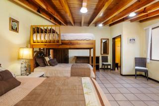 Casa Avándaro with Pool, Garden & Jacuzzi - 5